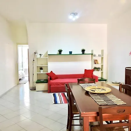 Casa Vacanza Maria Apartment